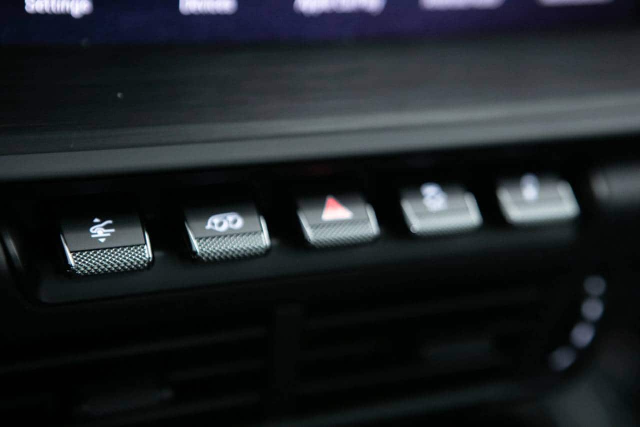 Thumbnail: 2026 Porsche 911 - 27