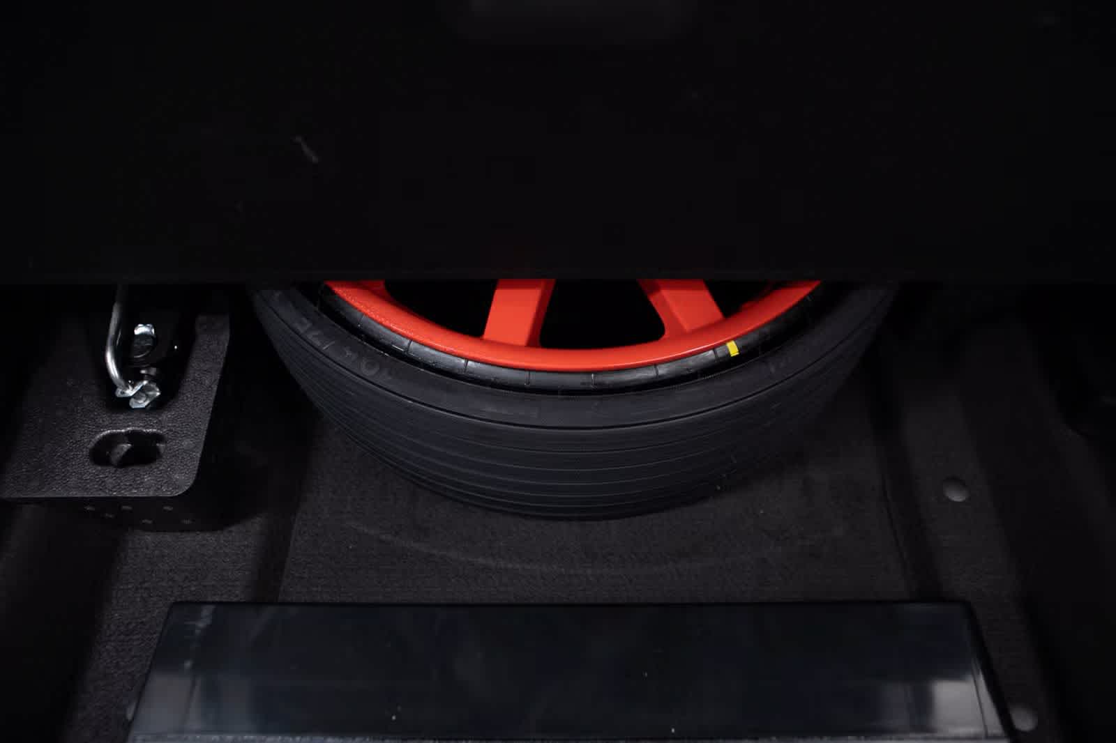 Thumbnail: 2026 Porsche Macan - 38