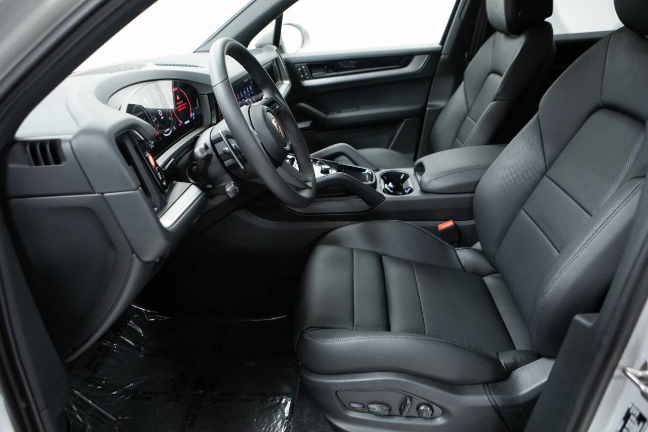 Thumbnail: 2026 Porsche Cayenne - 23