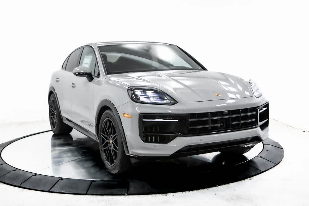 Thumbnail: 2025 Porsche  - 9