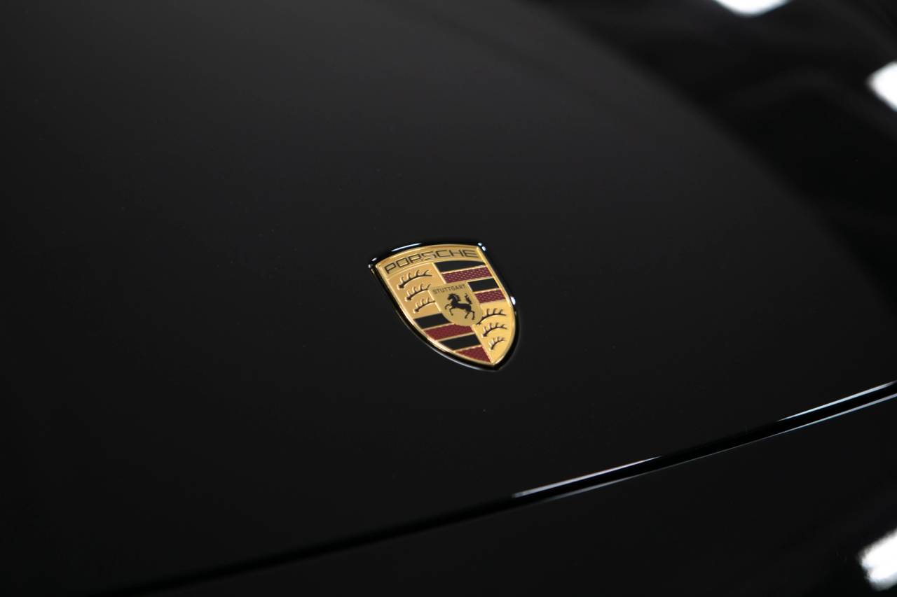 Thumbnail: 2026 Porsche Macan - 14