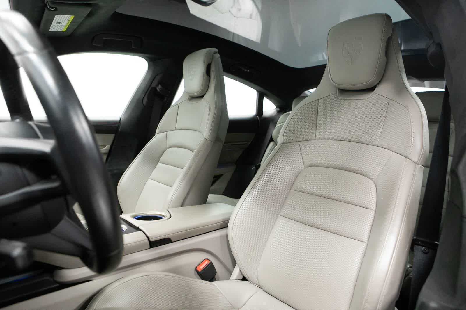 Thumbnail: 2024 Porsche Taycan - 5