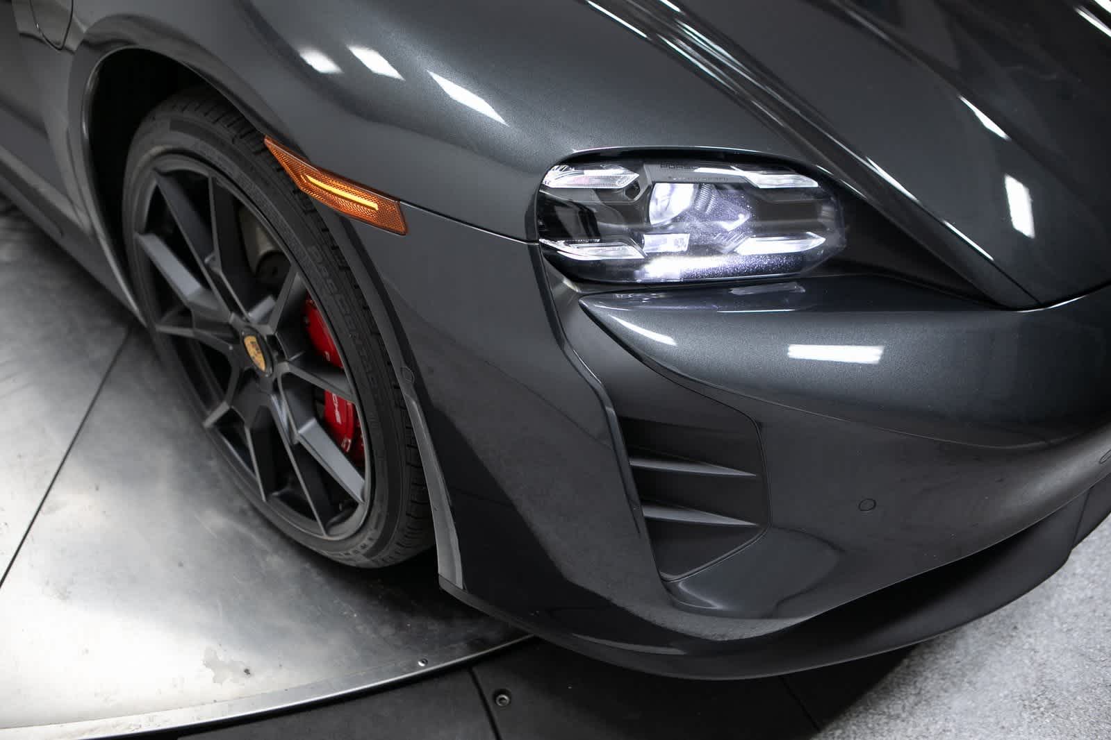 Thumbnail: 2024 Porsche Taycan - 12