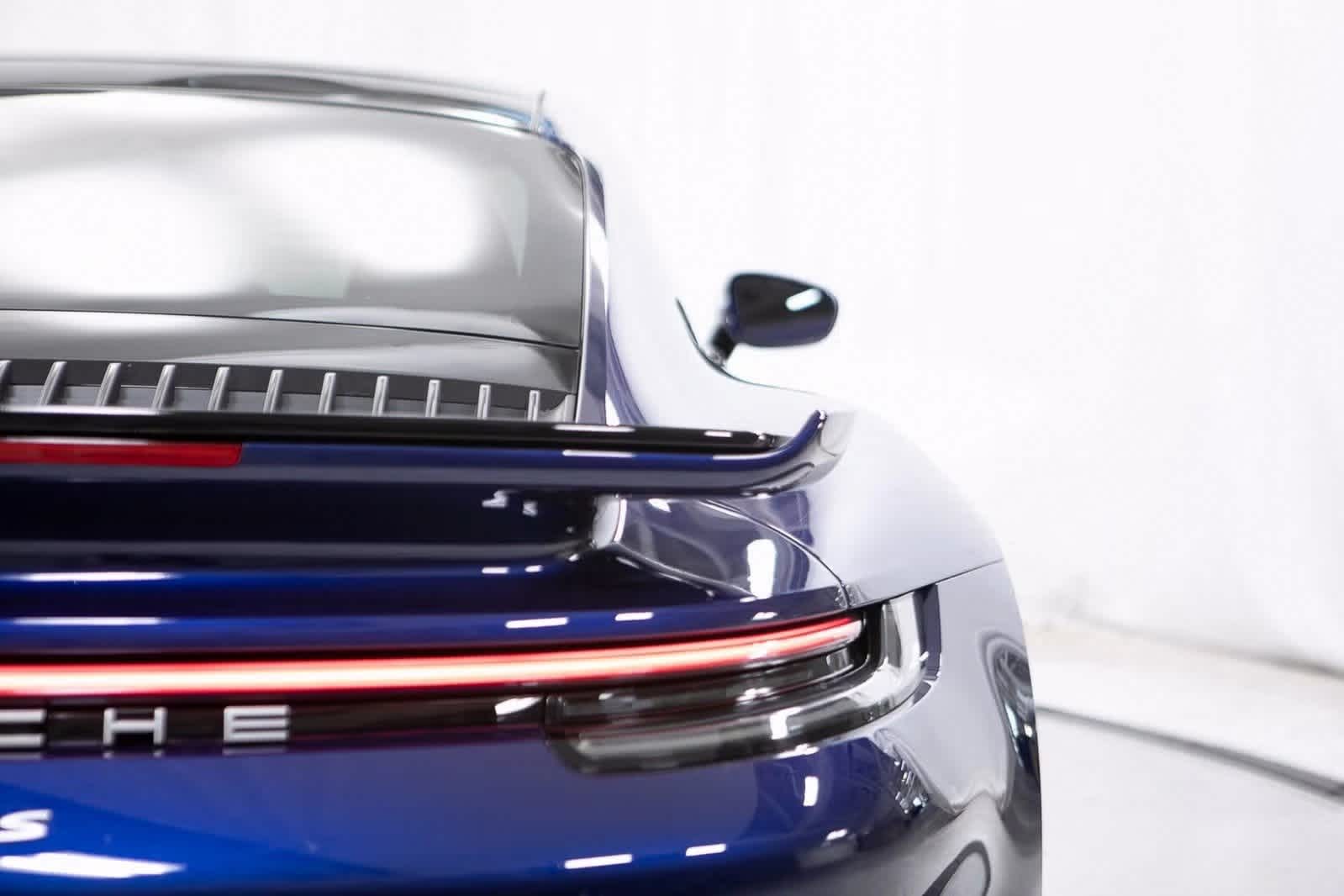 Thumbnail: 2023 Porsche 911 - 35