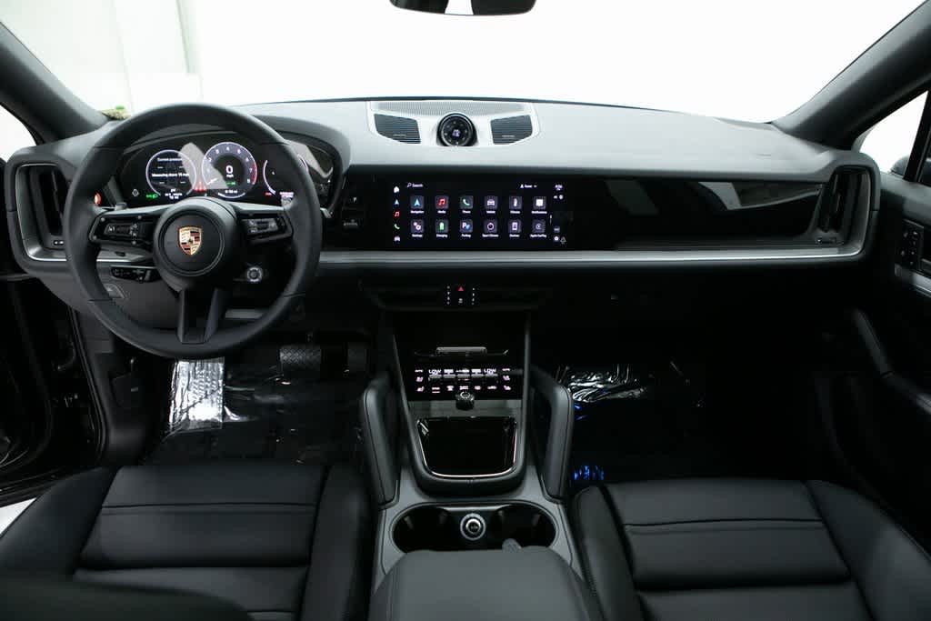 Thumbnail: 2025 Porsche  - 13