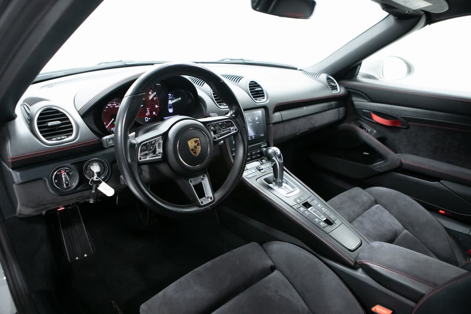 2021 Porsche Boxster Spyder Base photo 4