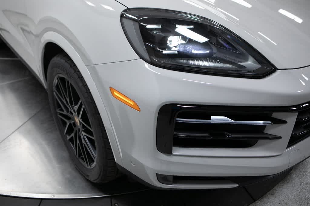 Thumbnail: 2025 Porsche Cayenne - 12