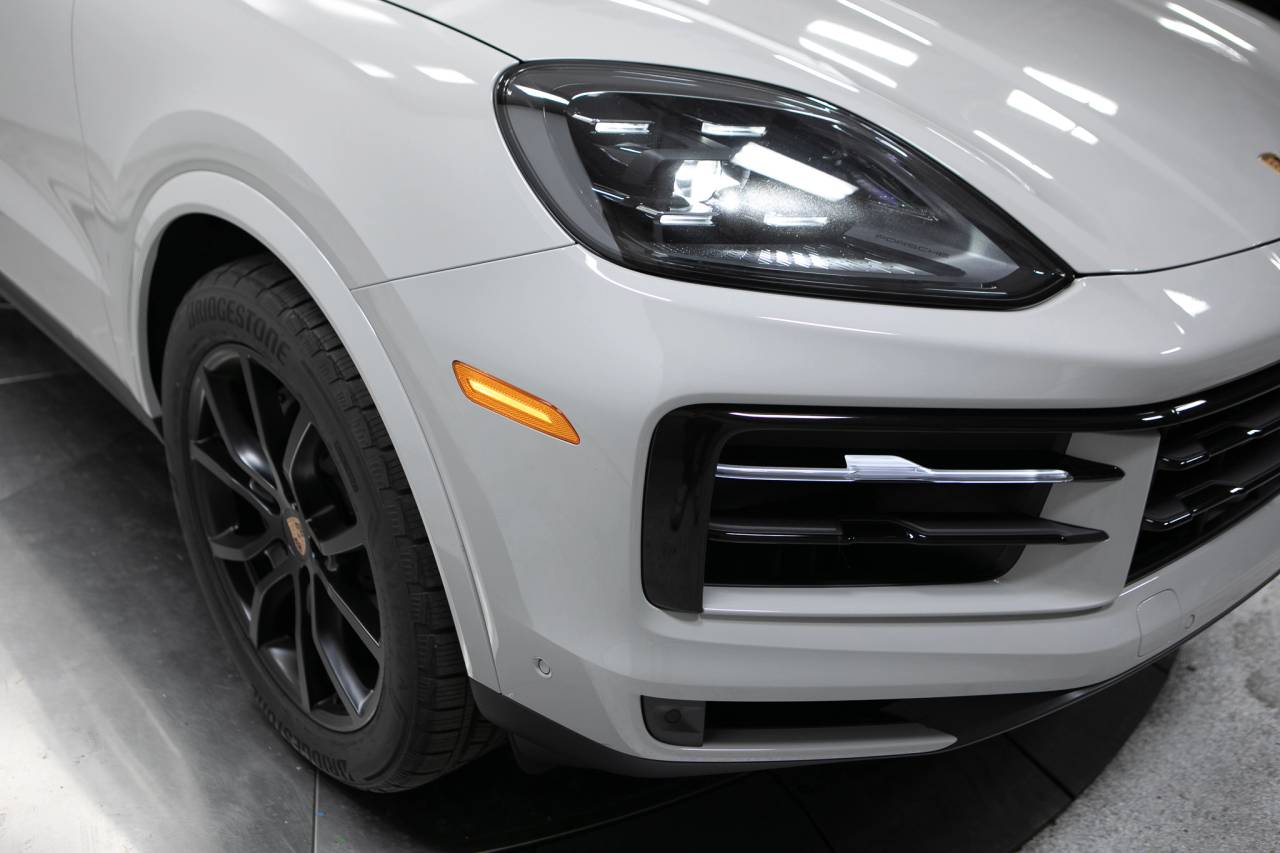 Thumbnail: 2026 Porsche Cayenne - 12