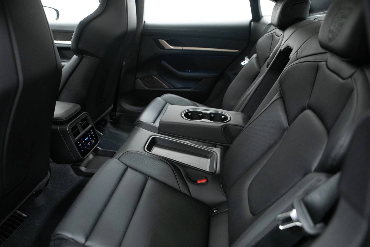 Thumbnail: 2026 Porsche Taycan - 36