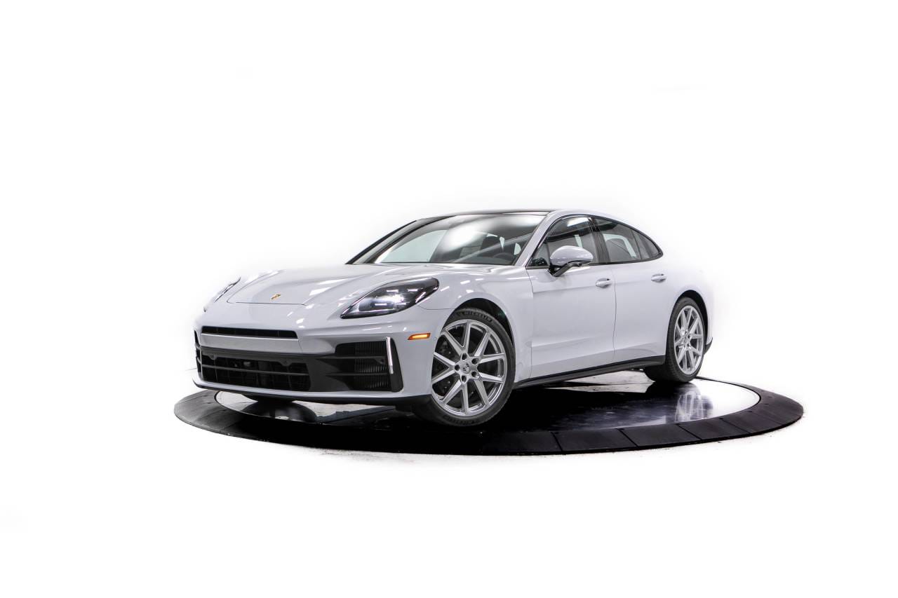 2026 Porsche Panamera