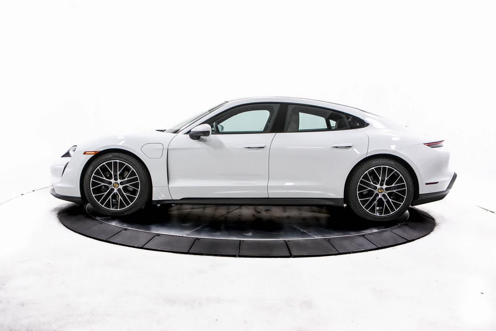 2024 Porsche Taycan Base photo 2