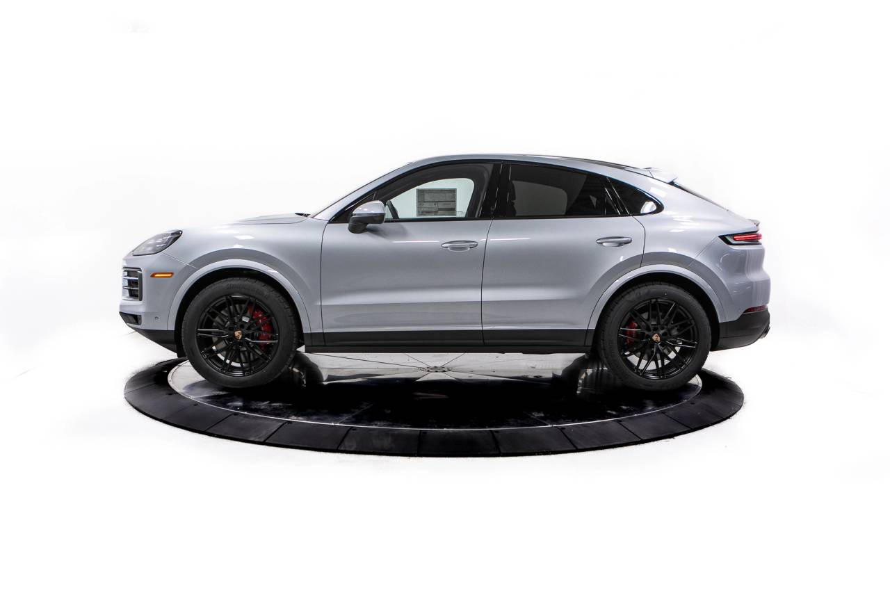 Thumbnail: 2026 Porsche  - 2