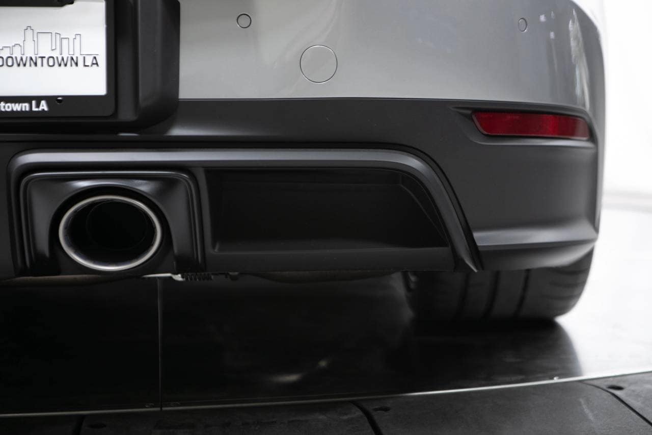 Thumbnail: 2026 Porsche 911 - 17