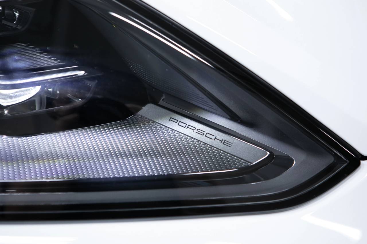 Thumbnail: 2026 Porsche Cayenne - 13
