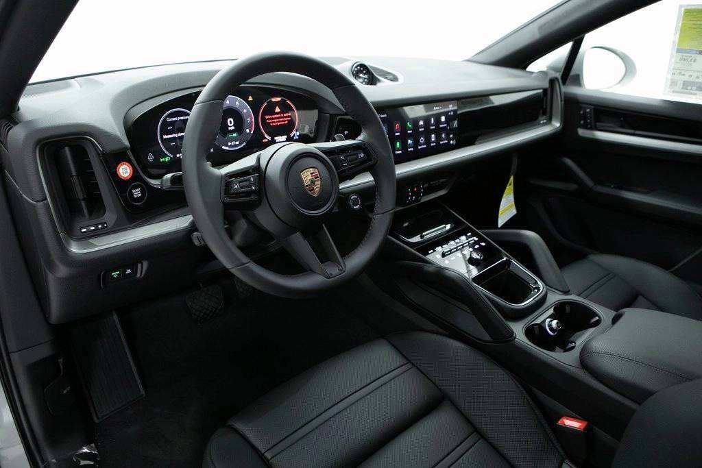 Thumbnail: 2025 Porsche  - 4