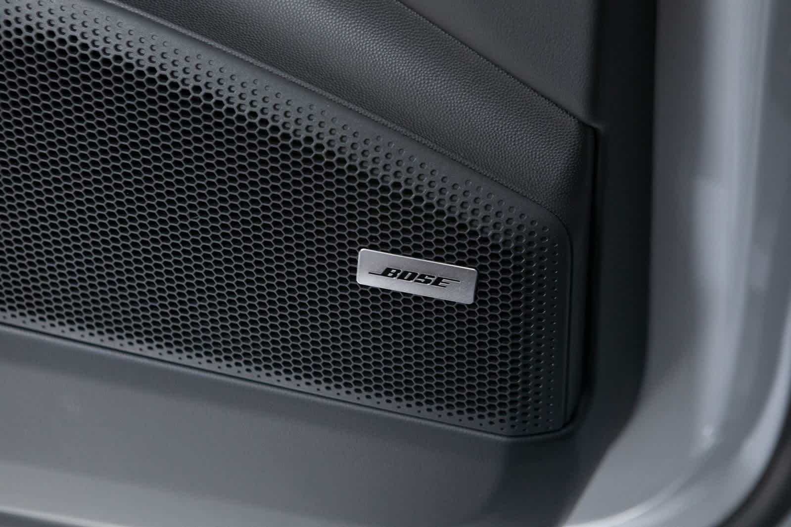 Thumbnail: 2025 Porsche Macan - 24