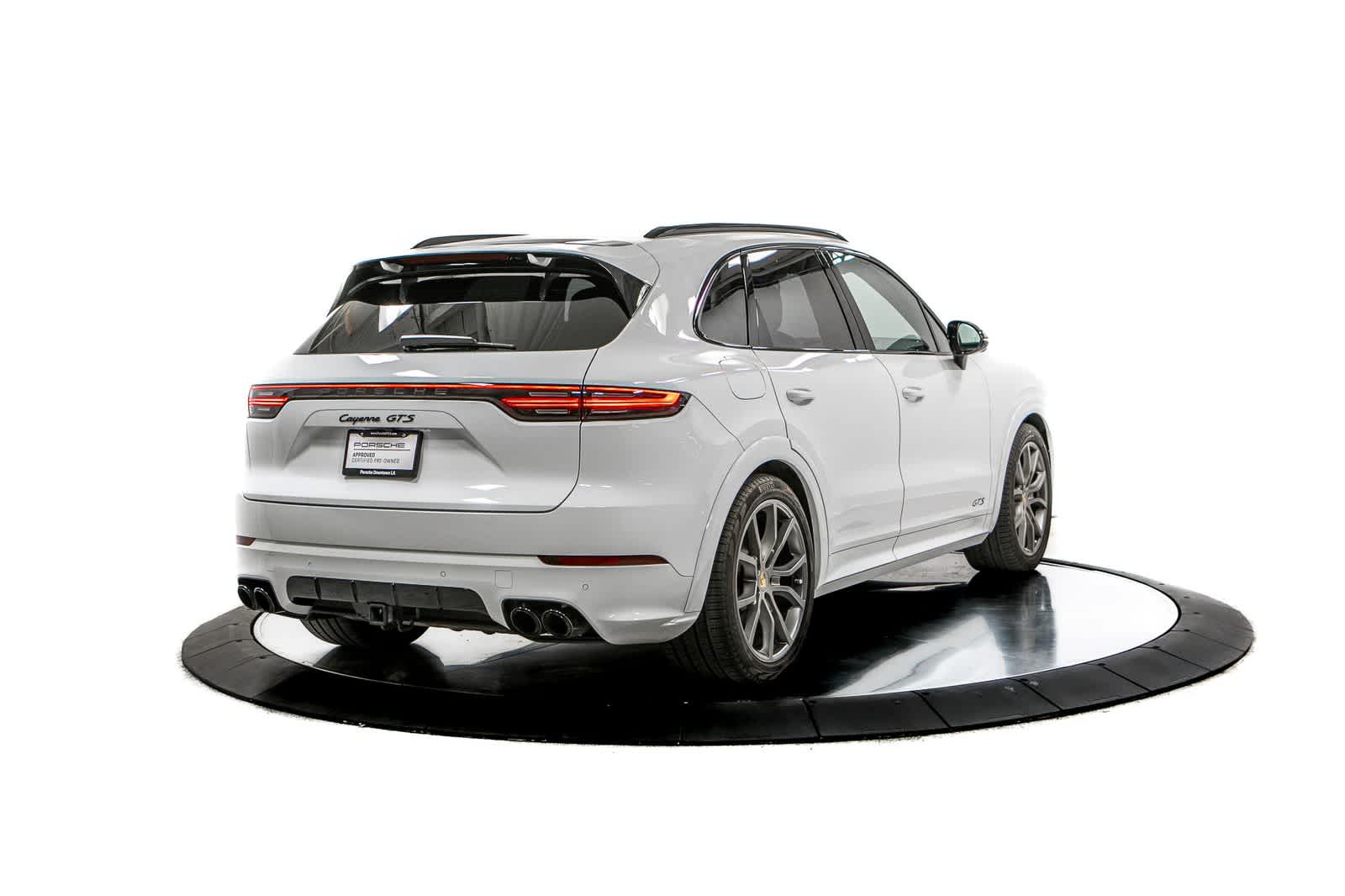 Thumbnail: 2023 Porsche Cayenne - 7