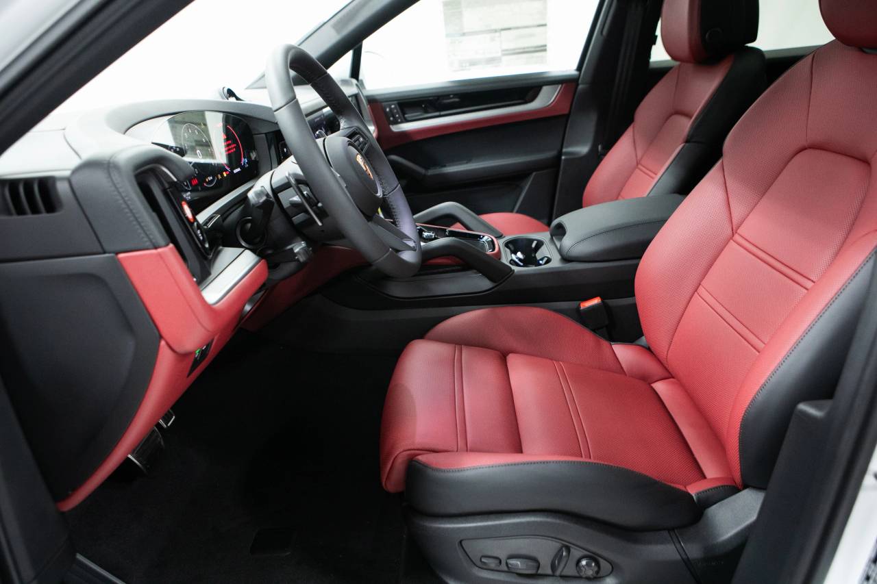 Thumbnail: 2026 Porsche  - 23