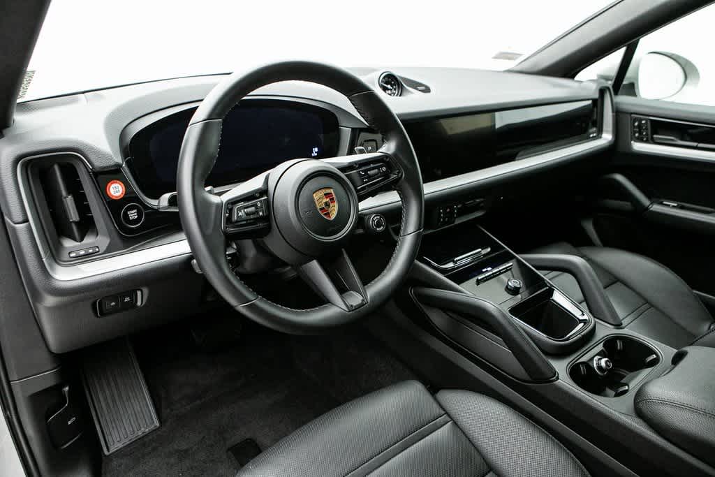 2024 Porsche Cayenne  25