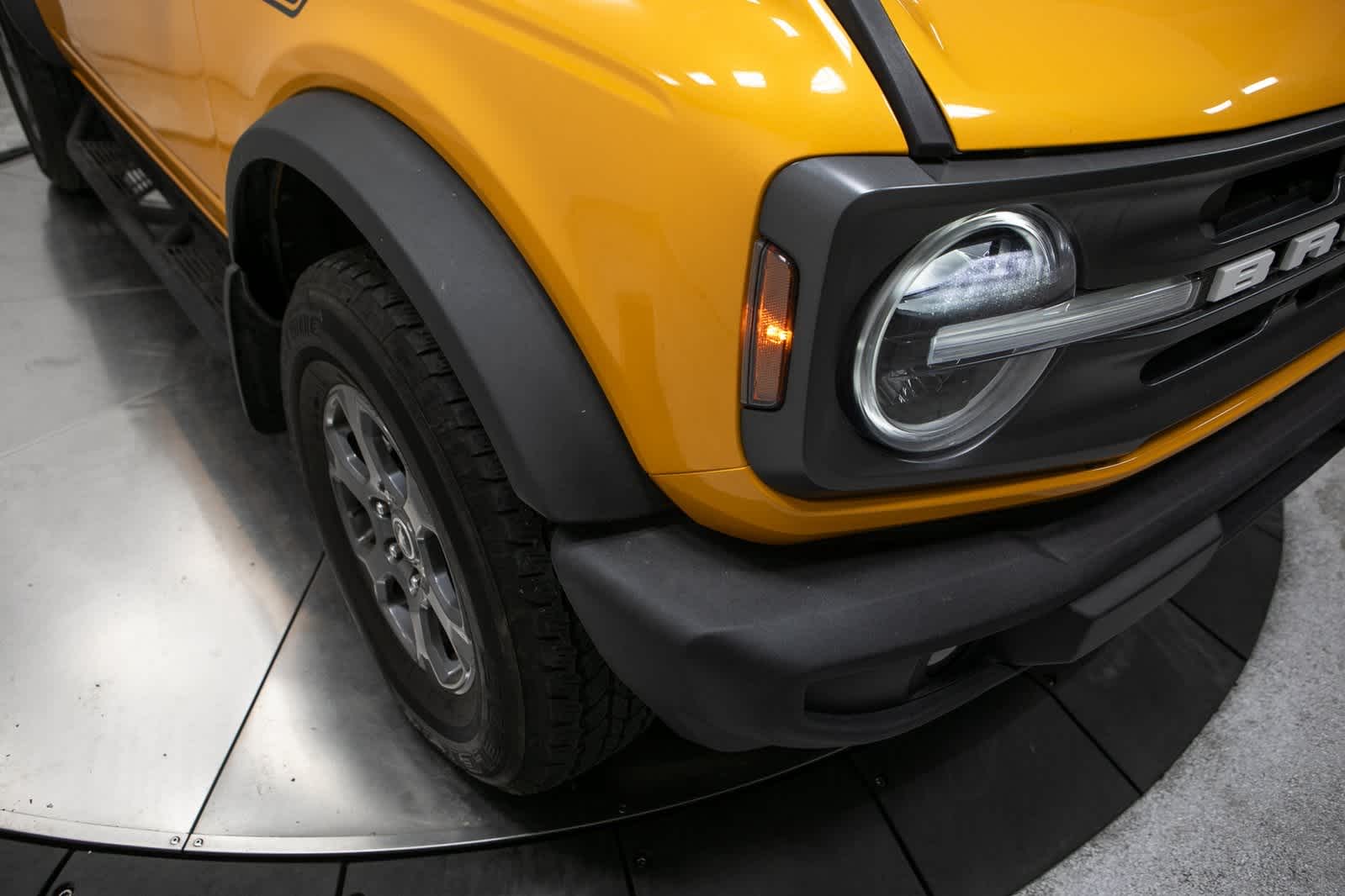 Thumbnail: 2022 Ford Bronco - 12