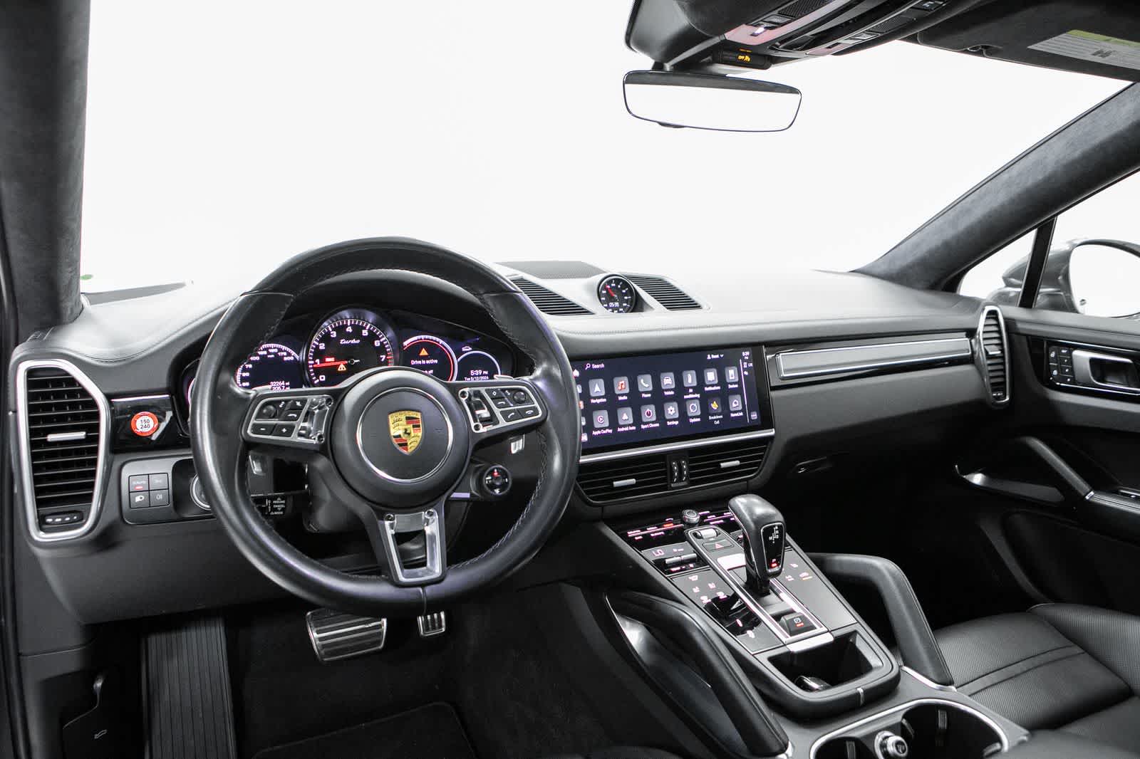 Thumbnail: 2022 Porsche Cayenne - 13