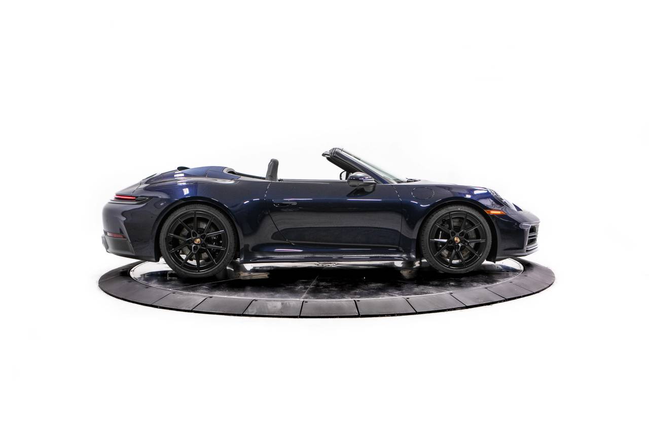 Thumbnail: 2026 Porsche 911 - 8