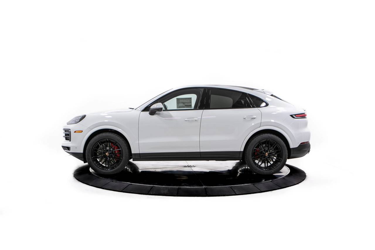 Thumbnail: 2026 Porsche  - 2