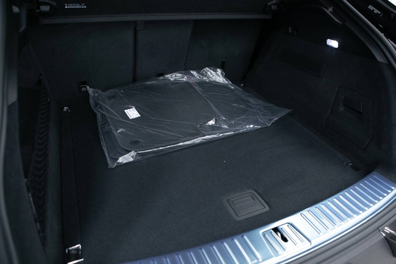 Thumbnail: 2026 Porsche  - 40