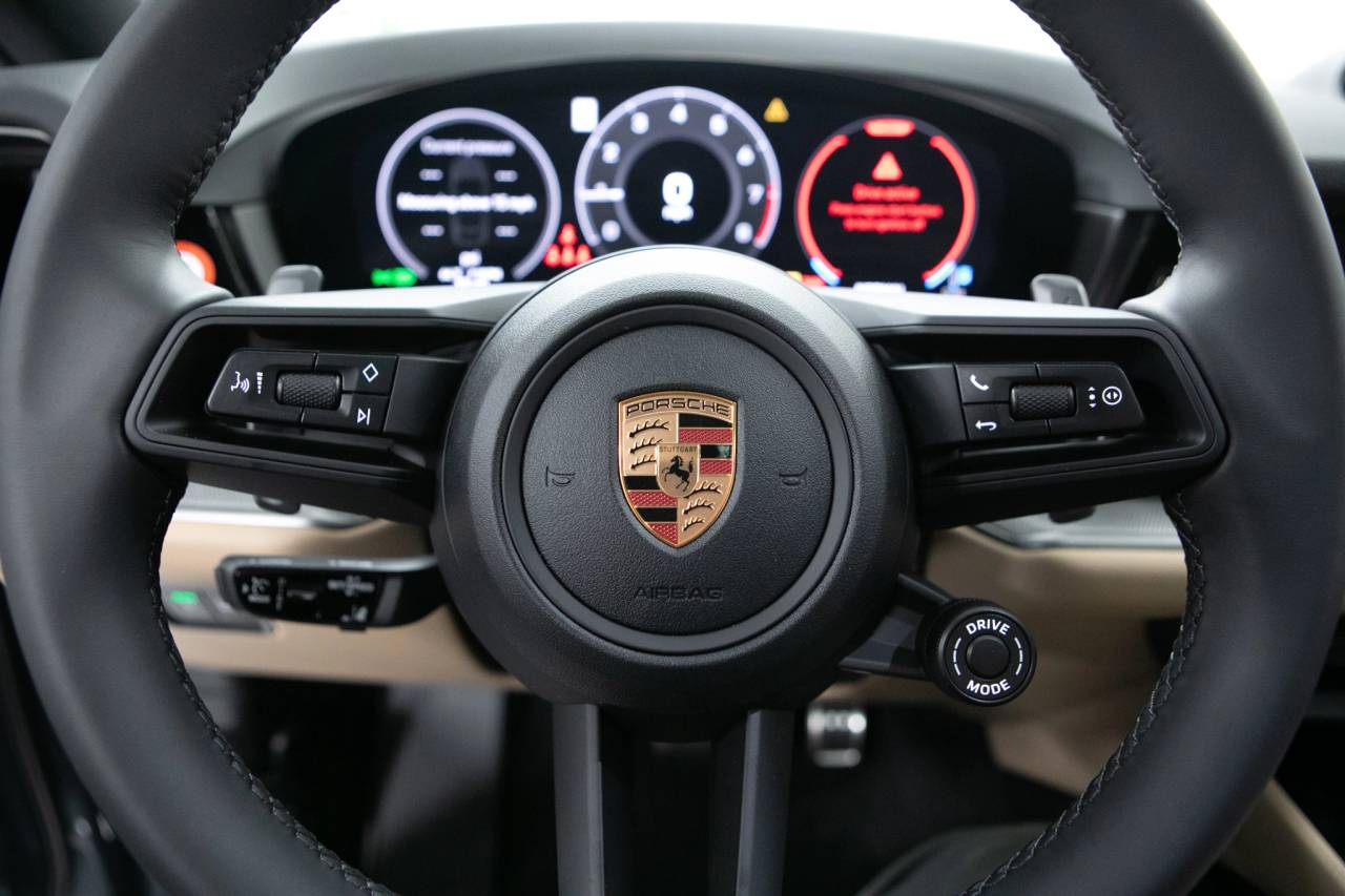 Thumbnail: 2026 Porsche  - 21