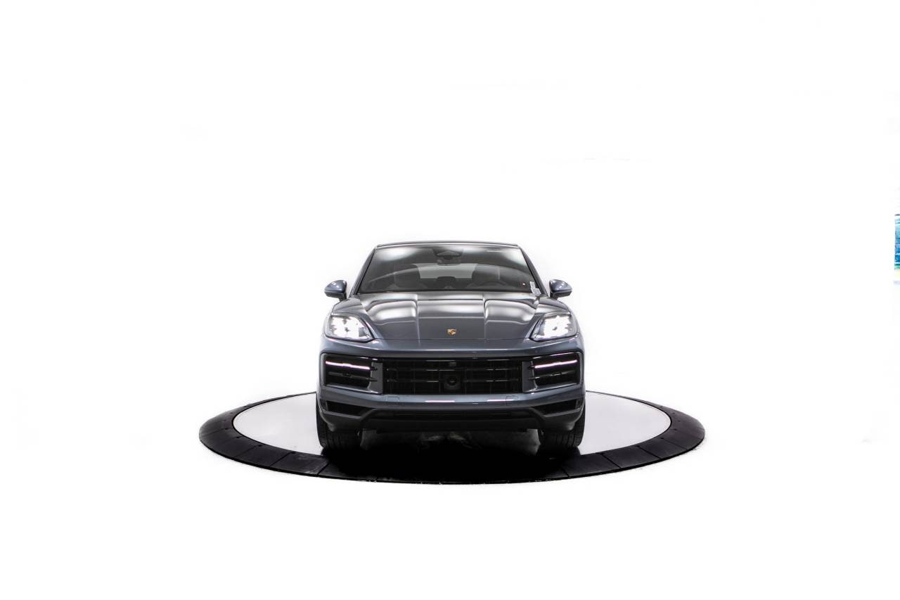 Thumbnail: 2026 Porsche  - 10