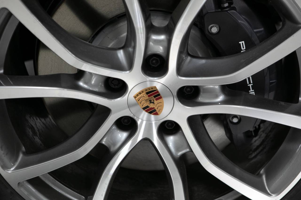 Thumbnail: 2026 Porsche Cayenne - 11