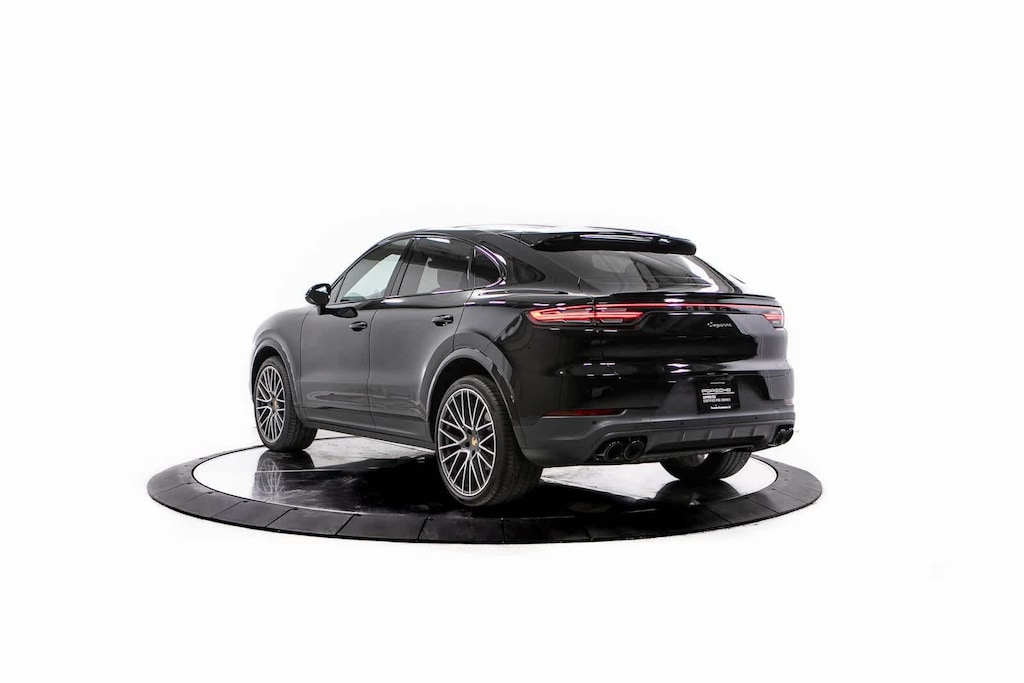 Certified 2022 Porsche Cayenne