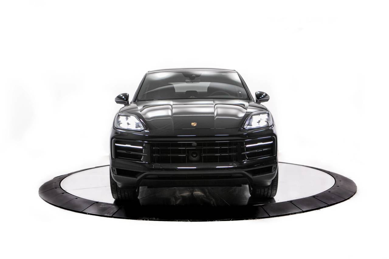 Thumbnail: 2026 Porsche  - 10