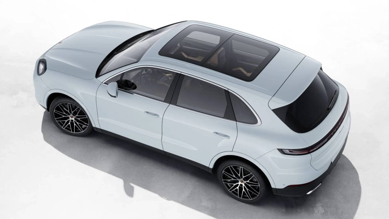 Thumbnail: 2026 Porsche Cayenne - 4
