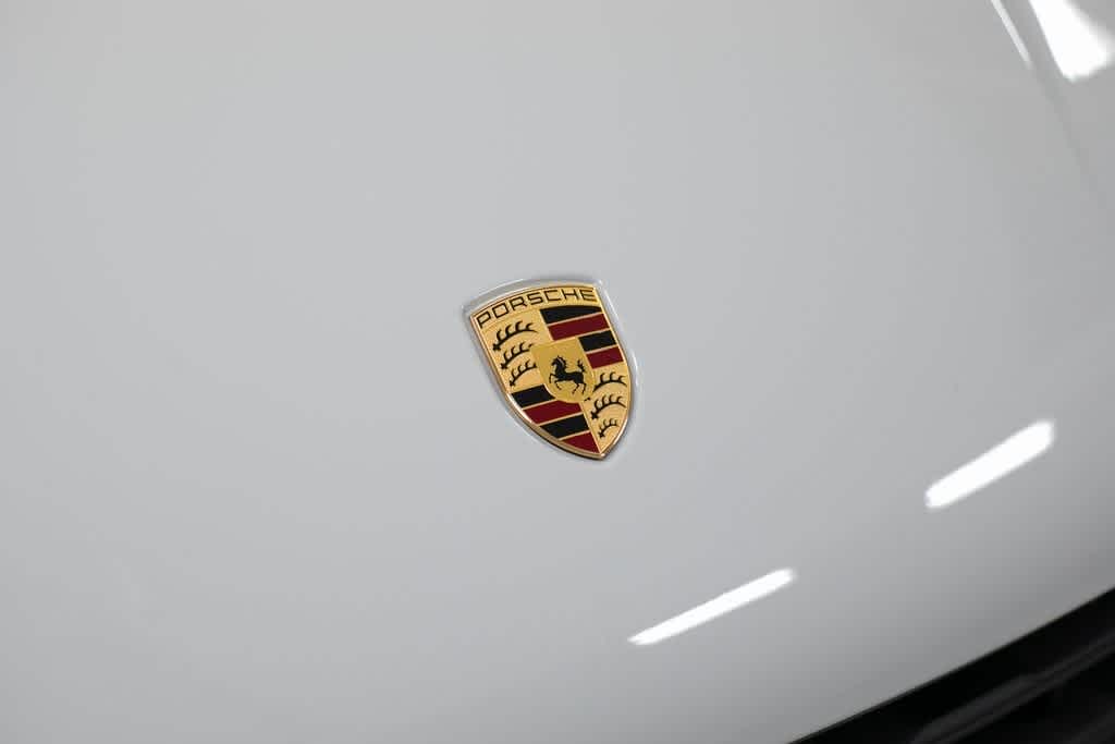 Thumbnail: 2025 Porsche Macan - 20