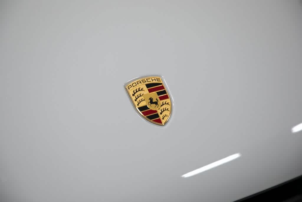 Thumbnail: 2025 Porsche Macan - 31