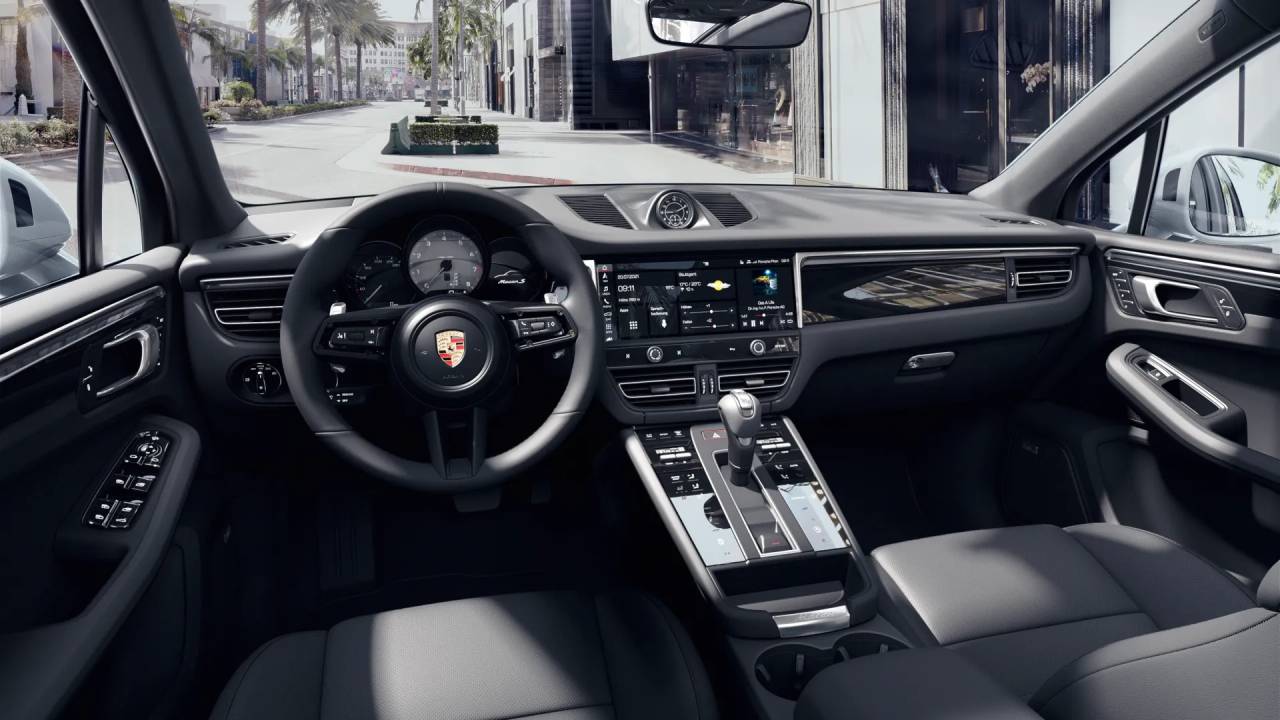 Thumbnail: 2025 Porsche Macan - 5