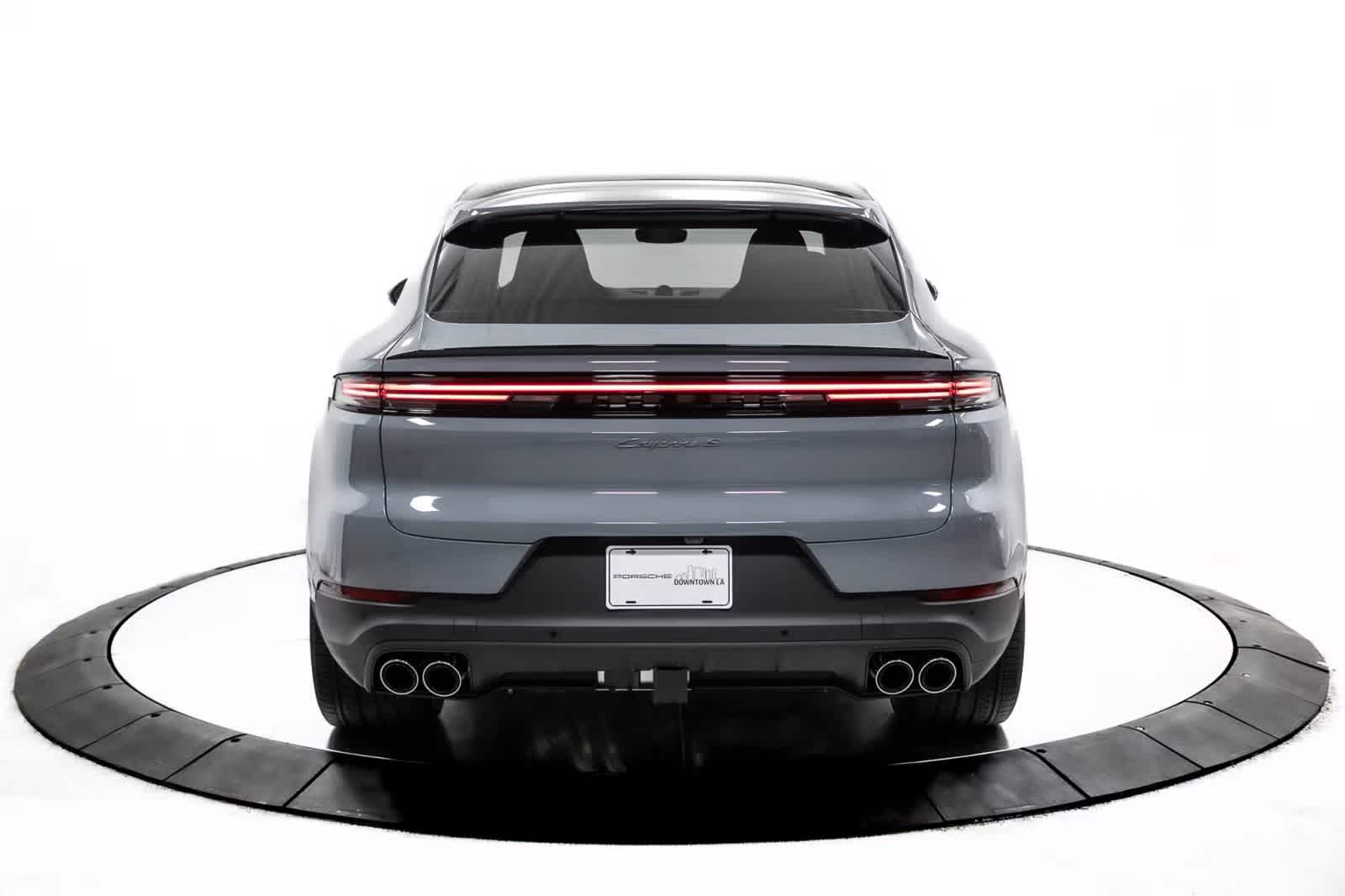 Thumbnail: 2025 Porsche Cayenne - 6