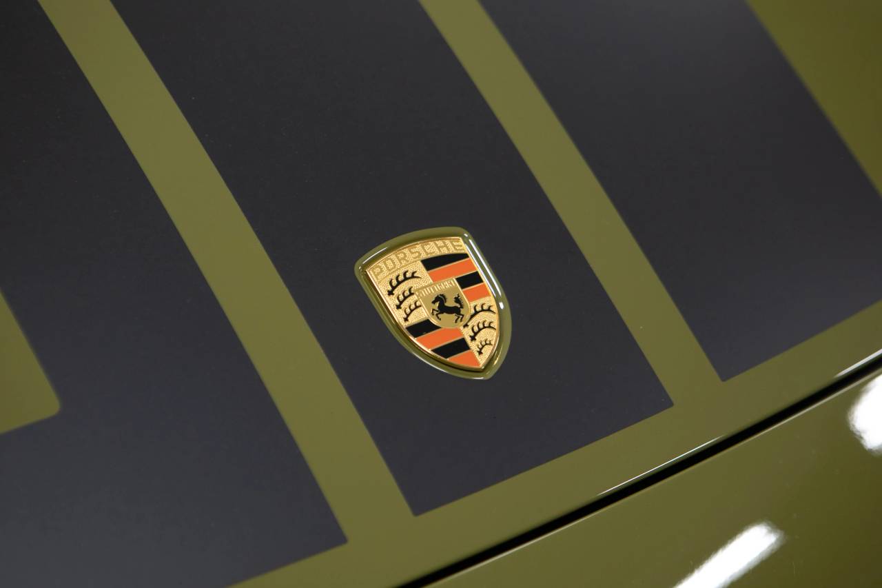 Thumbnail: 2026 Porsche 911 - 14