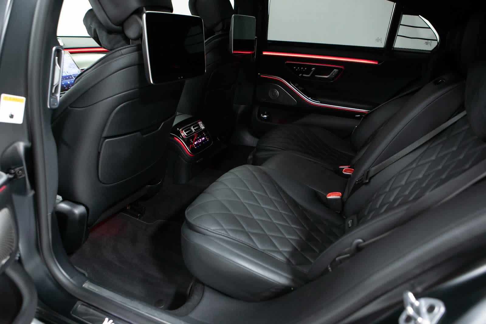Thumbnail: 2023 Mercedes-Benz S-Class - 25