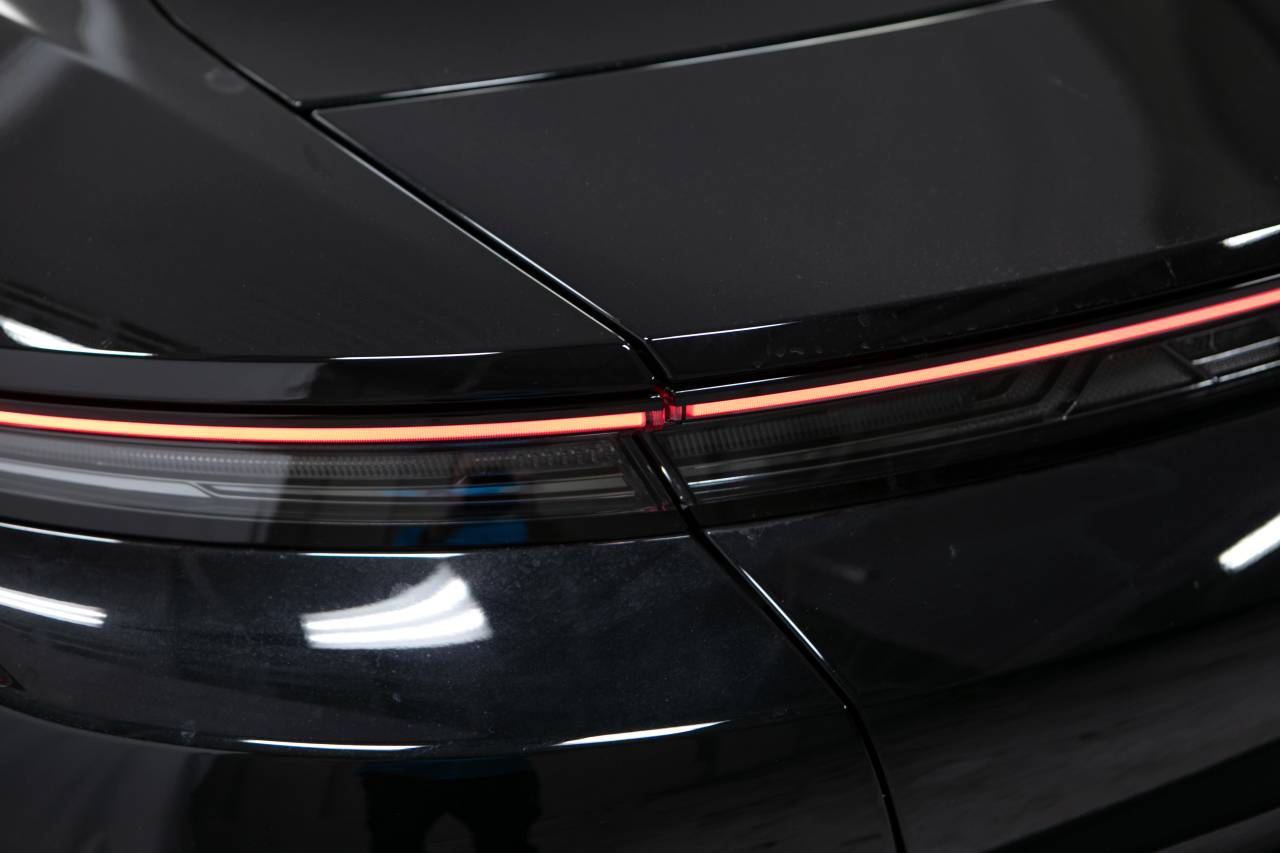 Thumbnail: 2025 Porsche Taycan - 17
