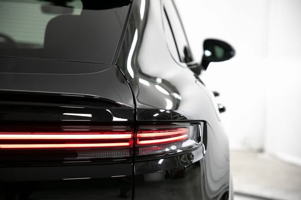 Thumbnail: 2025 Porsche  - 39