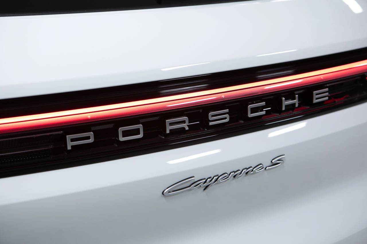 Thumbnail: 2025 Porsche Cayenne - 18