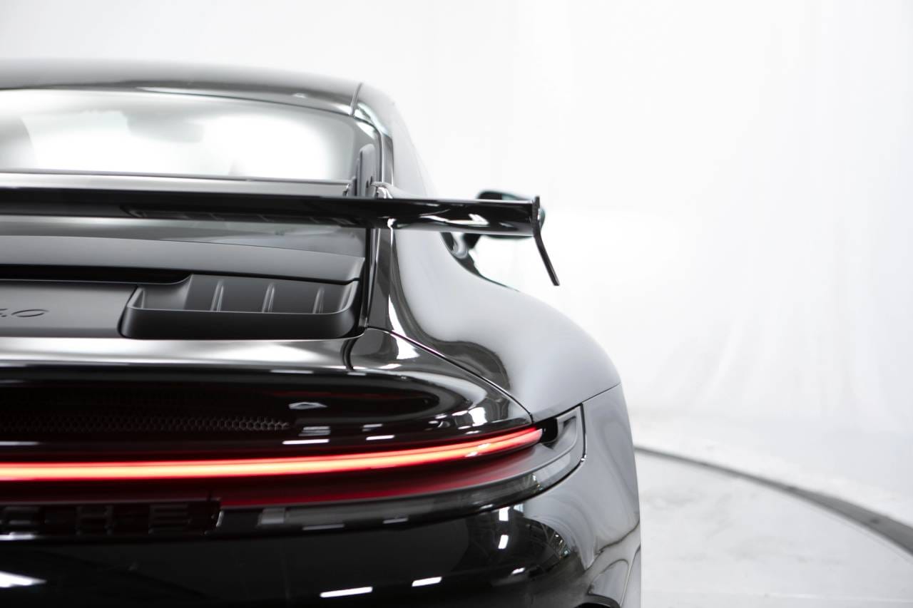 Thumbnail: 2026 Porsche 911 - 18