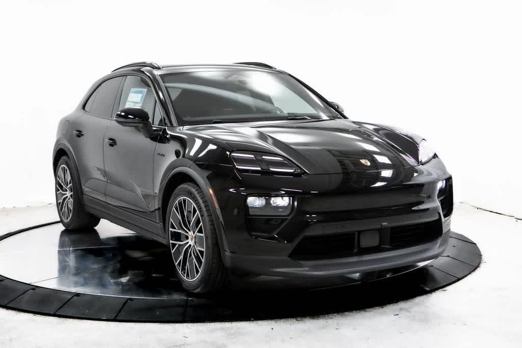 Thumbnail: 2025 Porsche Macan - 9