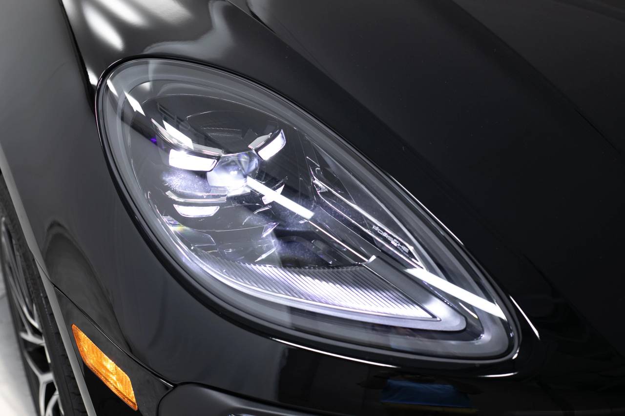 Thumbnail: 2025 Porsche Macan - 15