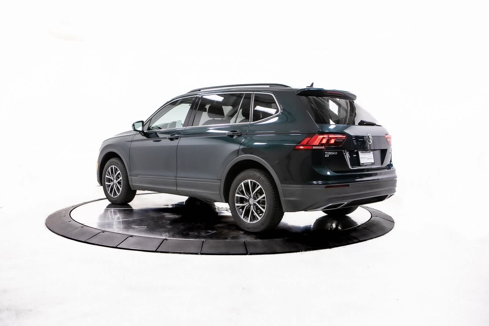 2019 Volkswagen Tiguan SE photo 3