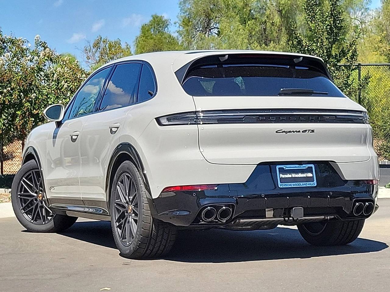 2026 Porsche Cayenne GTS photo 2