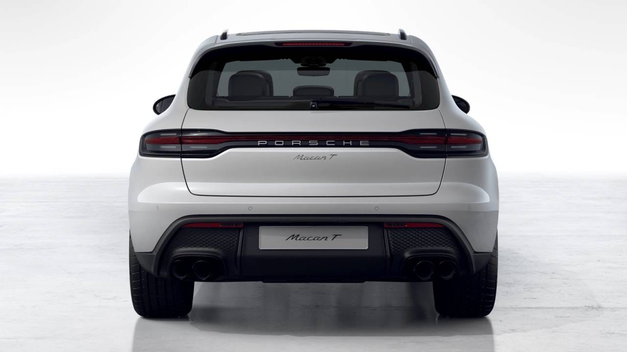 Thumbnail: 2026 Porsche Macan - 7