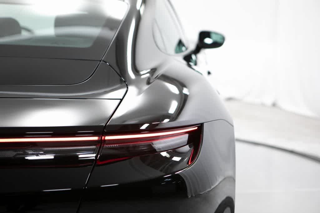 Thumbnail: 2025 Porsche Taycan - 40